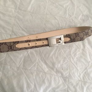 Gucci belt